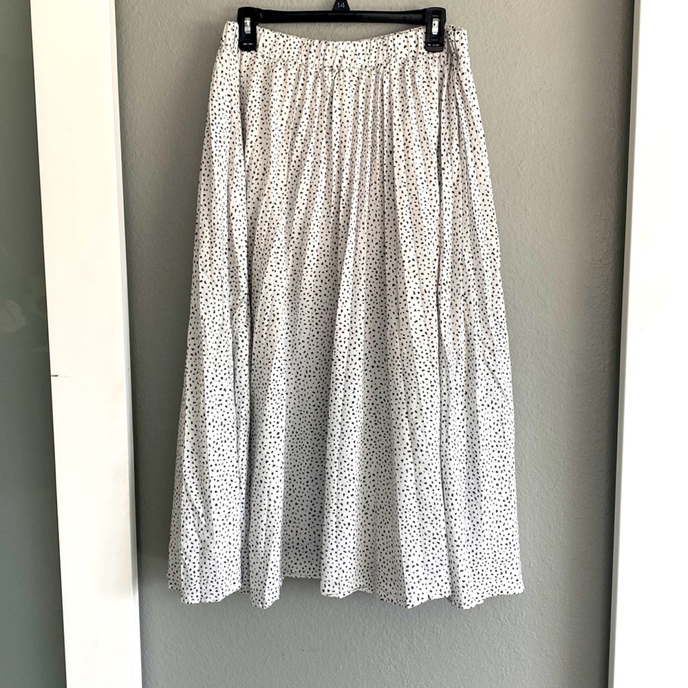 ✨SALE✨A New Day Pleated Maxi Skirt